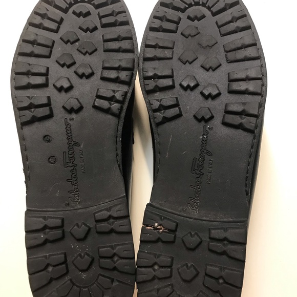 Ferragamo black leather loafers size 9